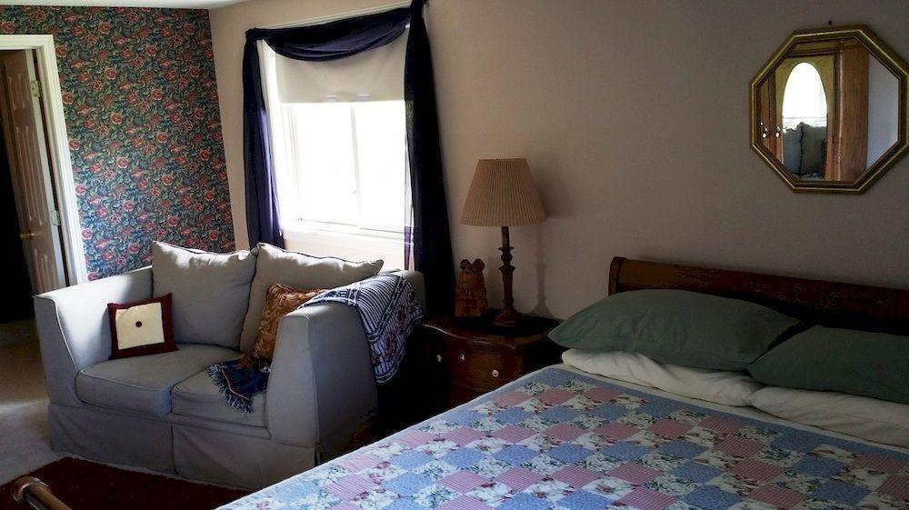 Sweetgrass Inn Bed & Breakfast เรพิดซิตี้ ภายนอก รูปภาพ